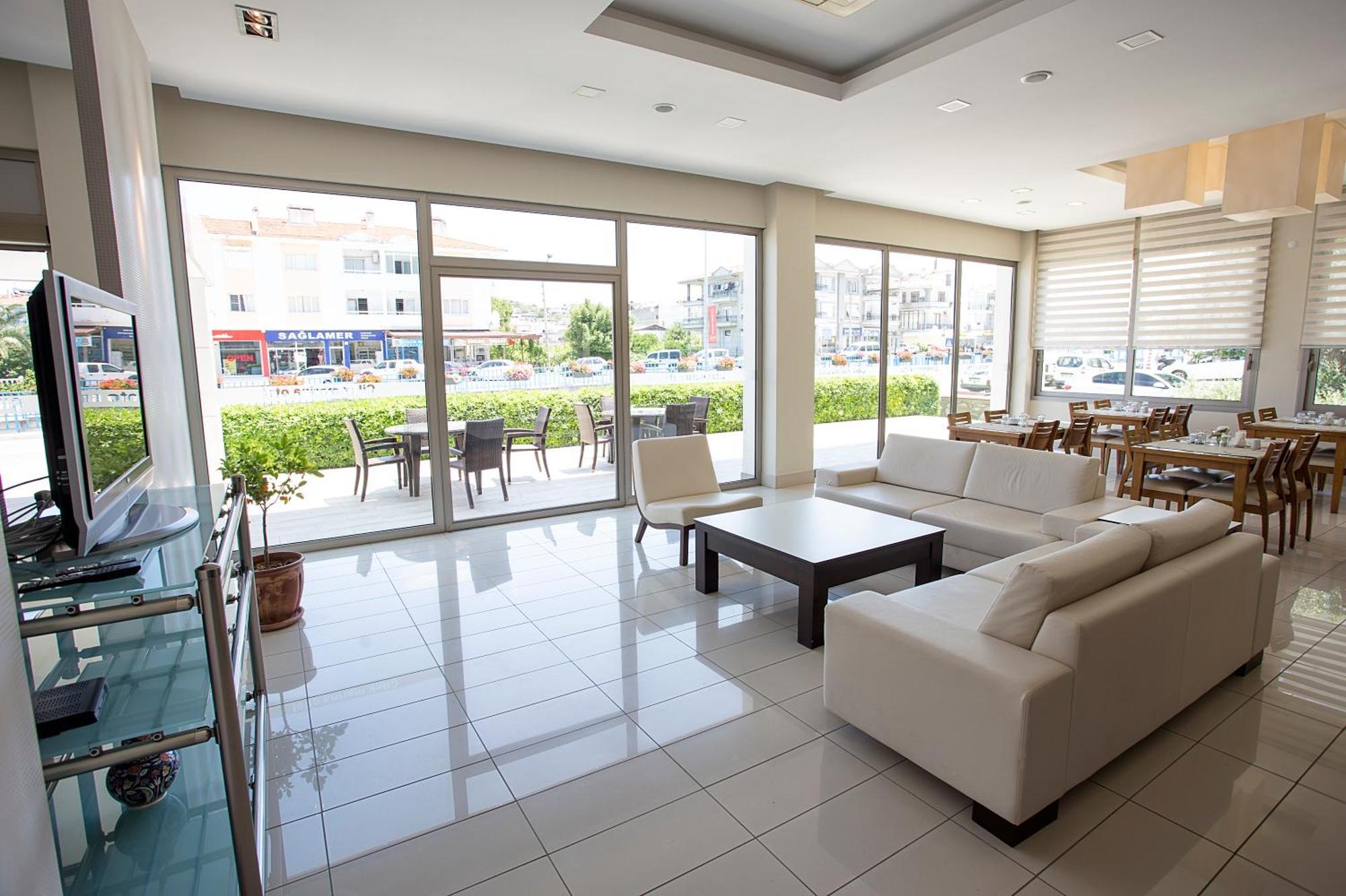 Cilek Marina Otel Çeşme Exterior photo